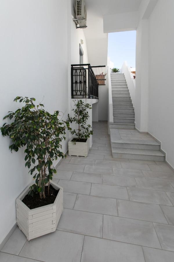 Kamvas Deluxe Apartments Naxos City Exterior photo